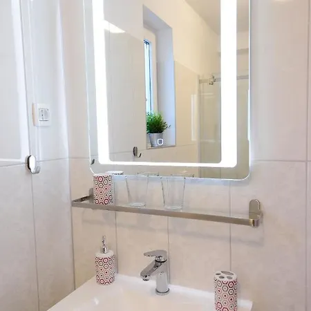 Basioli1 Apartmán *